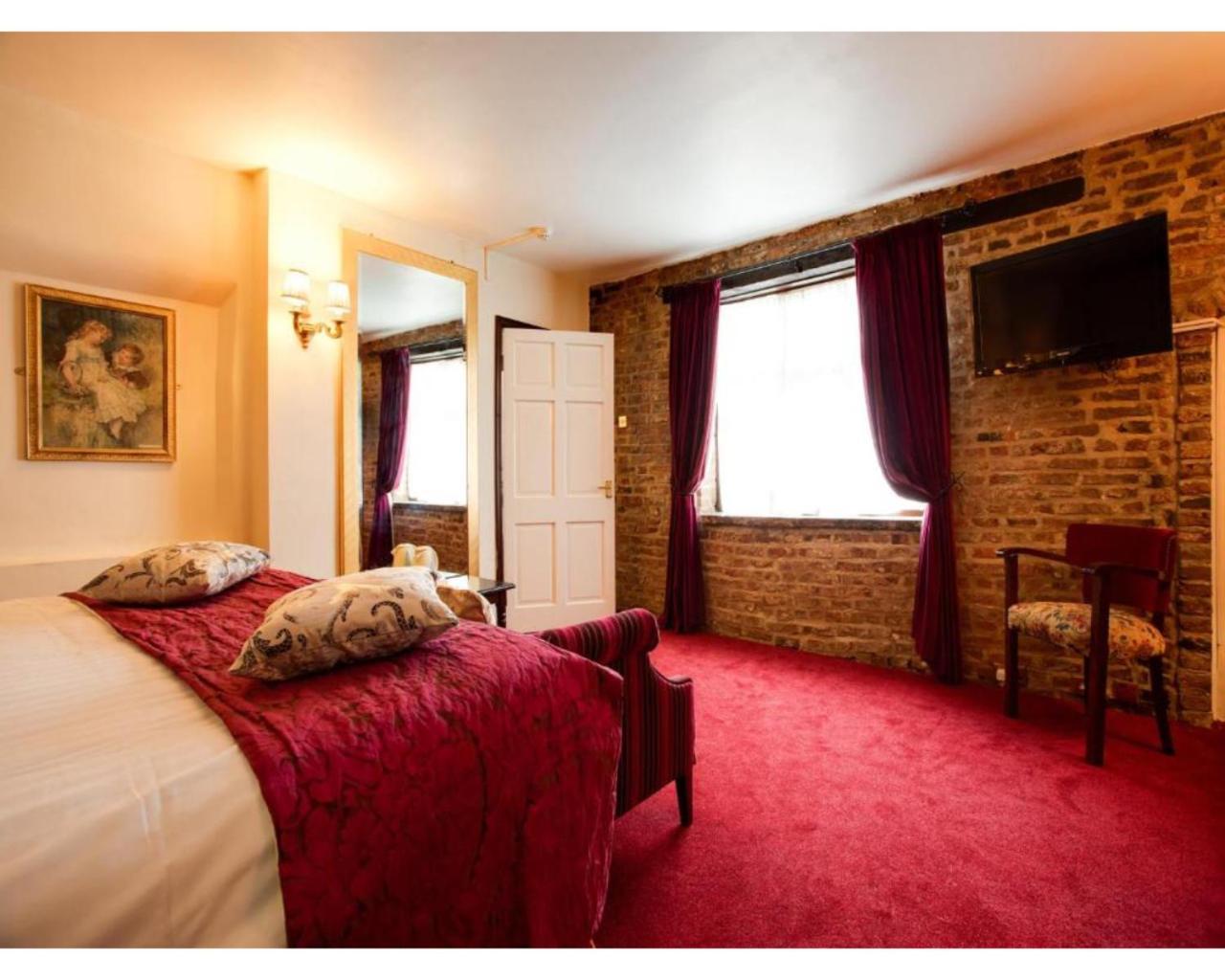 The Rose And Crown Hotel ウィスベック エクステリア 写真