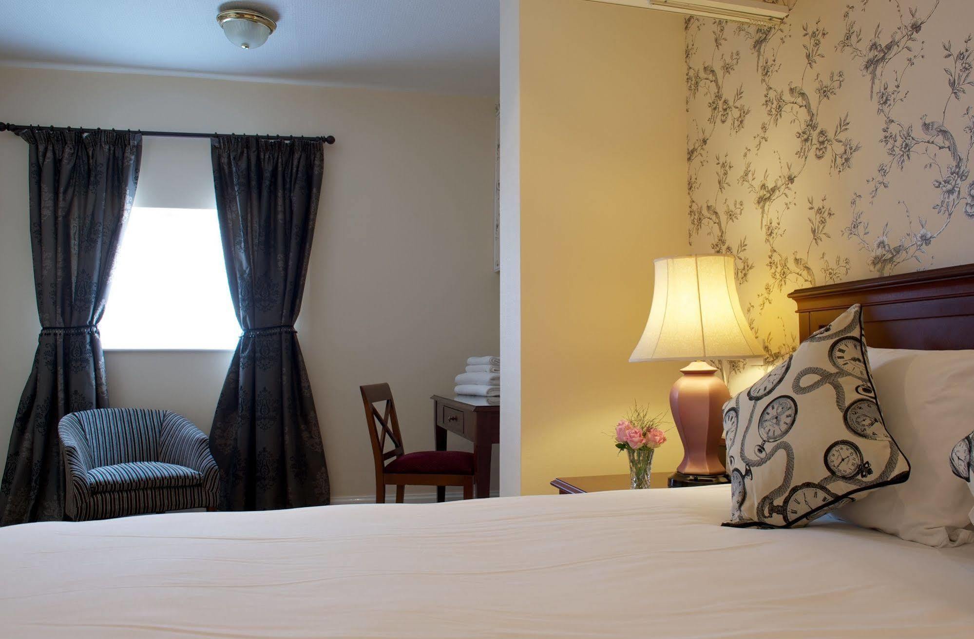 The Rose And Crown Hotel ウィスベック エクステリア 写真